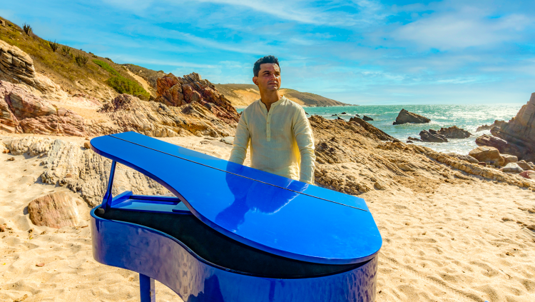 Com espetáculo sonoro, visual e gratuito, pianista Paulo Rodrigo se apresenta no Crato