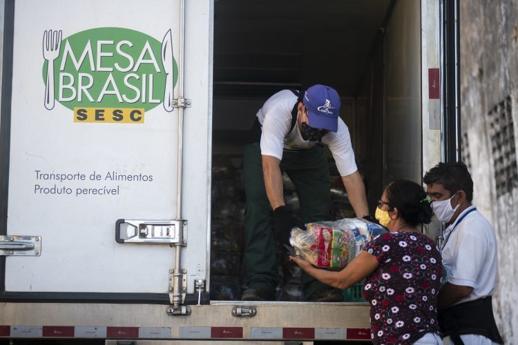 Ceará e Fortaleza participam de rede de solidariedade do Mesa Brasil Sesc