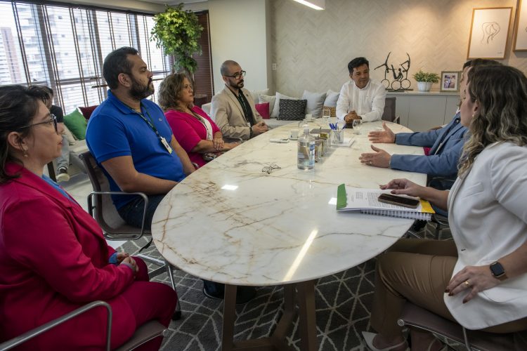 Sesc firma parceria para abertura de restaurante e lanchonete na Sefaz